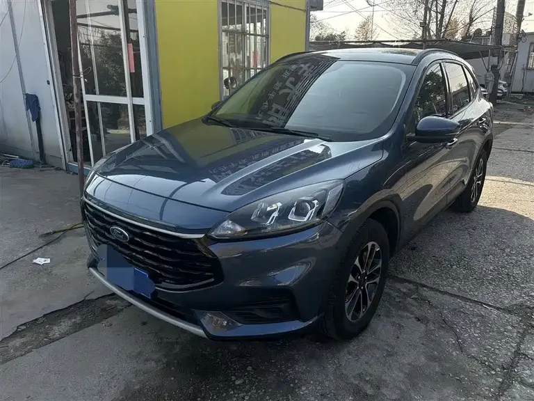 Ford Escape EcoBoost 245 2 WD Leisure Enjoyment