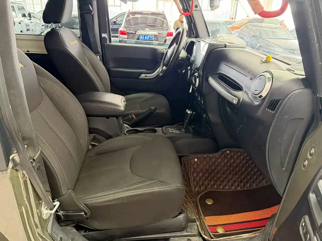Wrangler 3.0 L Sahara 2-door