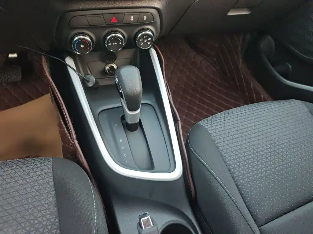 Cavalier 325 T Auto Pleasant