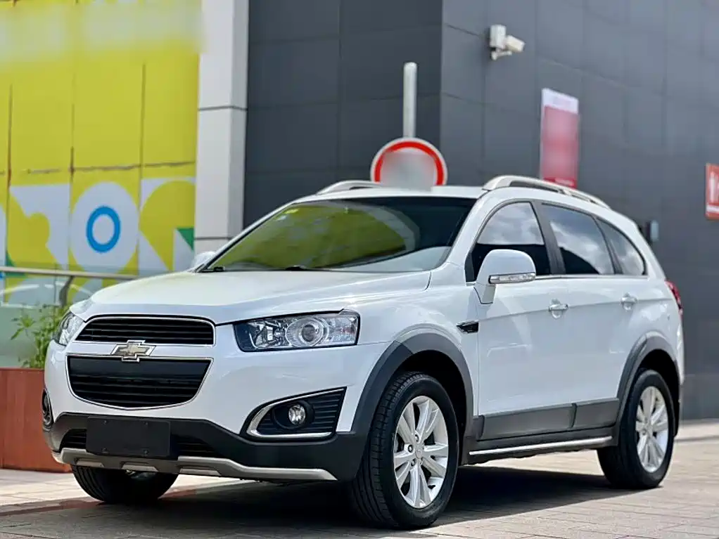 Captiva 2.4 L 4 WD Flagship 7-seat