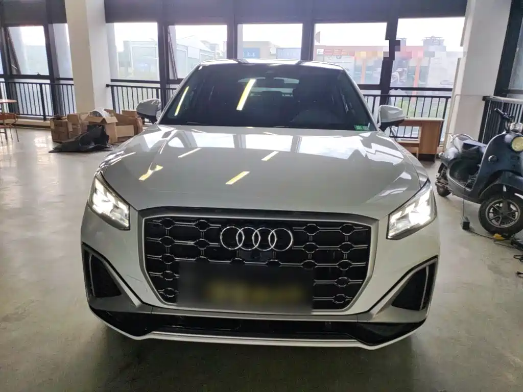 Audi Q2 L 35 TFSI Fashion Dynamic