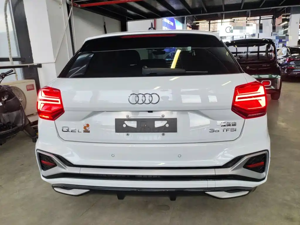 Audi Q2 L 35 TFSI Fashion Dynamic