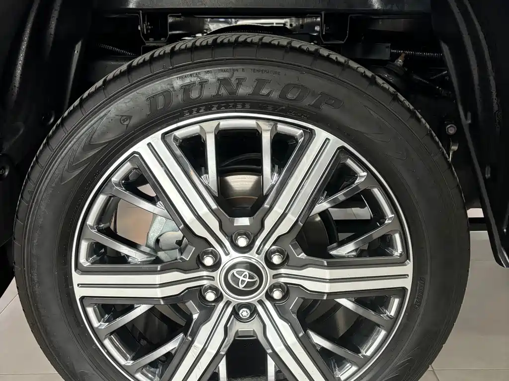 Tundra 3.5 L Auto