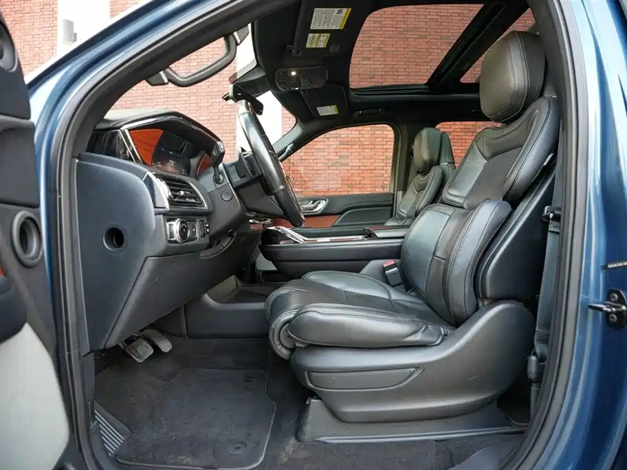 Navigator 3.5 T Honor Shine CN-V