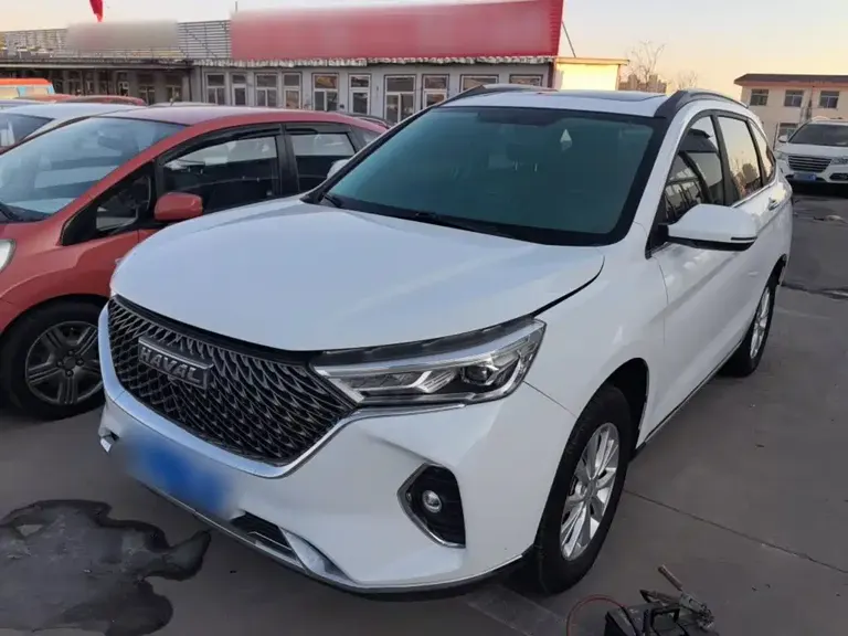 Haval M6 PLUS 1.5 T DCT Luxury Connected