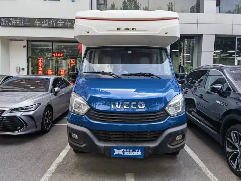 IVECO Daily 拓锐斯特C型单拓展房车 2019款 3.0 T 手动