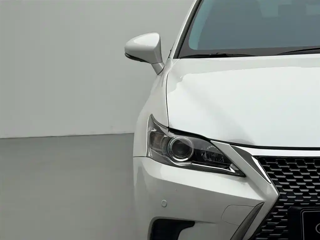Lexus CT CT200 h Elite Mono CN-V