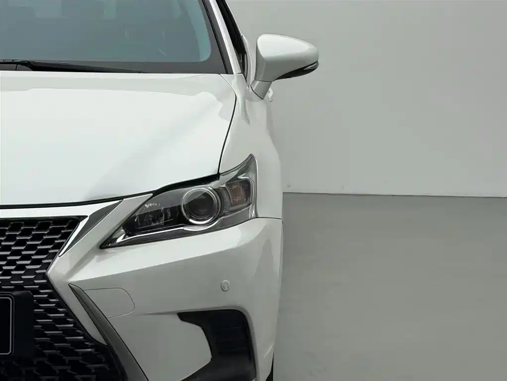 Lexus CT CT200 h Elite Mono CN-V
