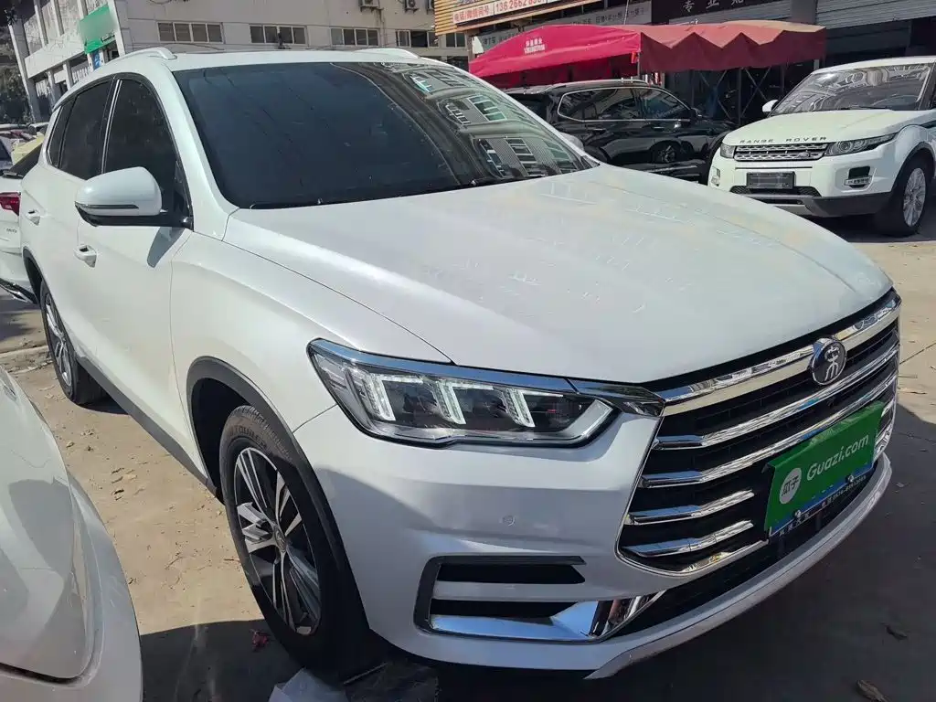Song Pro 1.5 T Auto Luxury