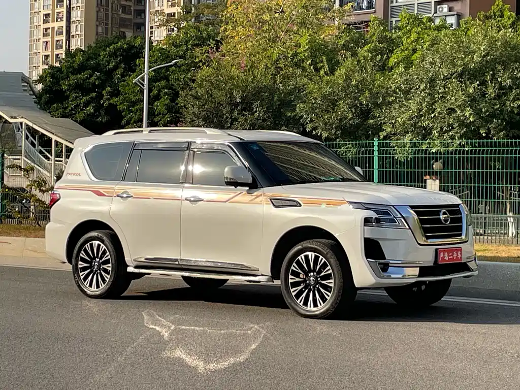 Patrol 4.0 L Middle East