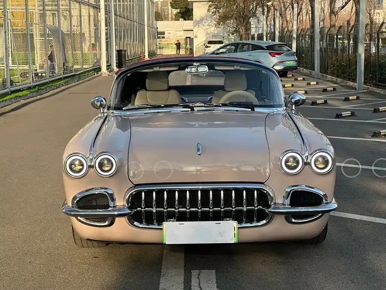 Songsan Motors SS Dolphin 1.5 L Auto