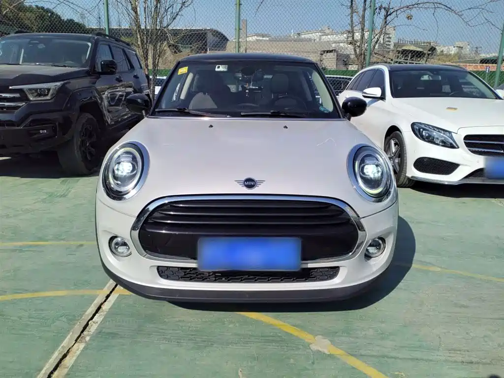 MINI 1.5 T COOPER Classic