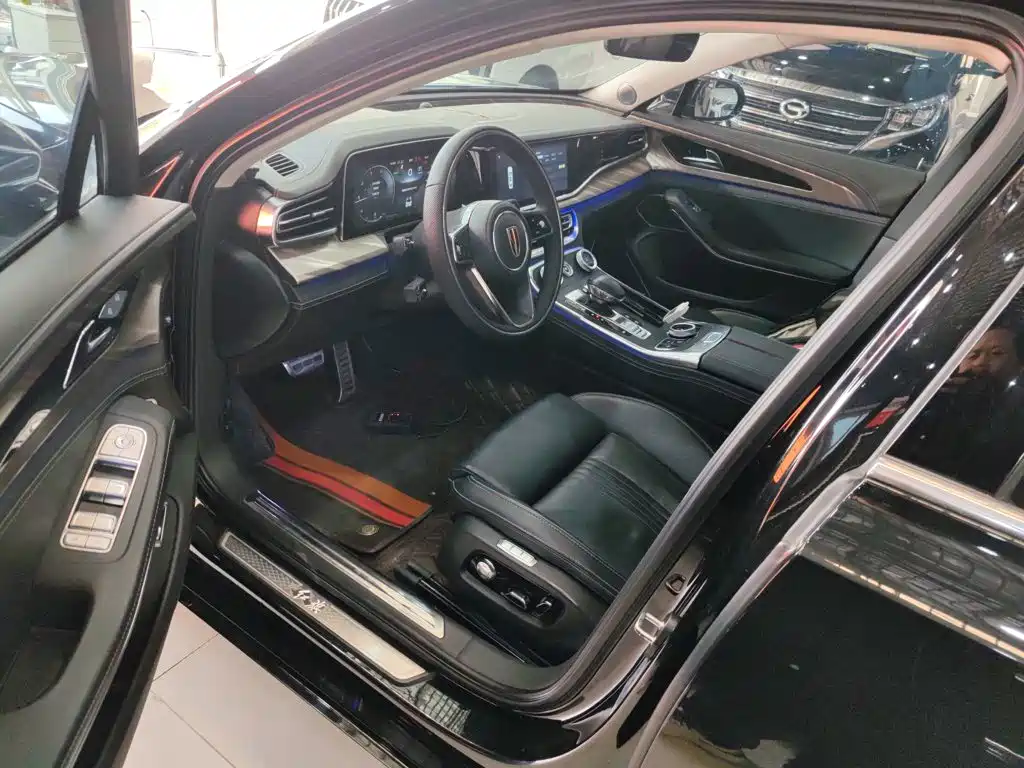 Hongqi H9 2.0 T Connected Flagship Enjoyment
