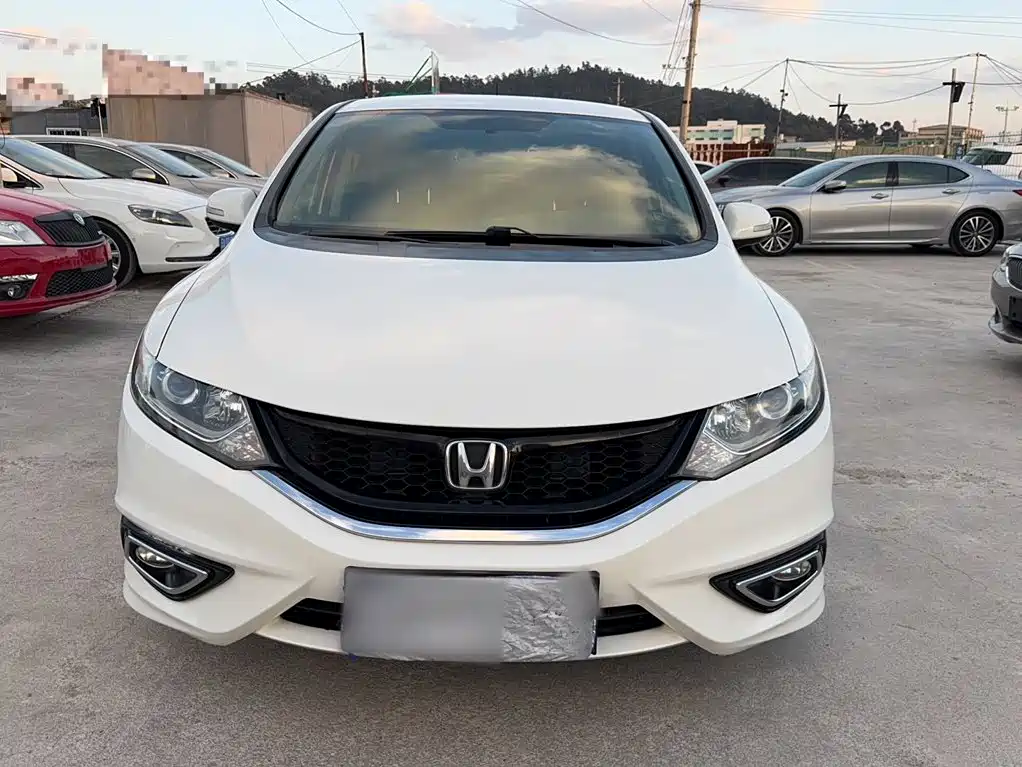 Jade 1.8 L Auto Comfort 5-seat