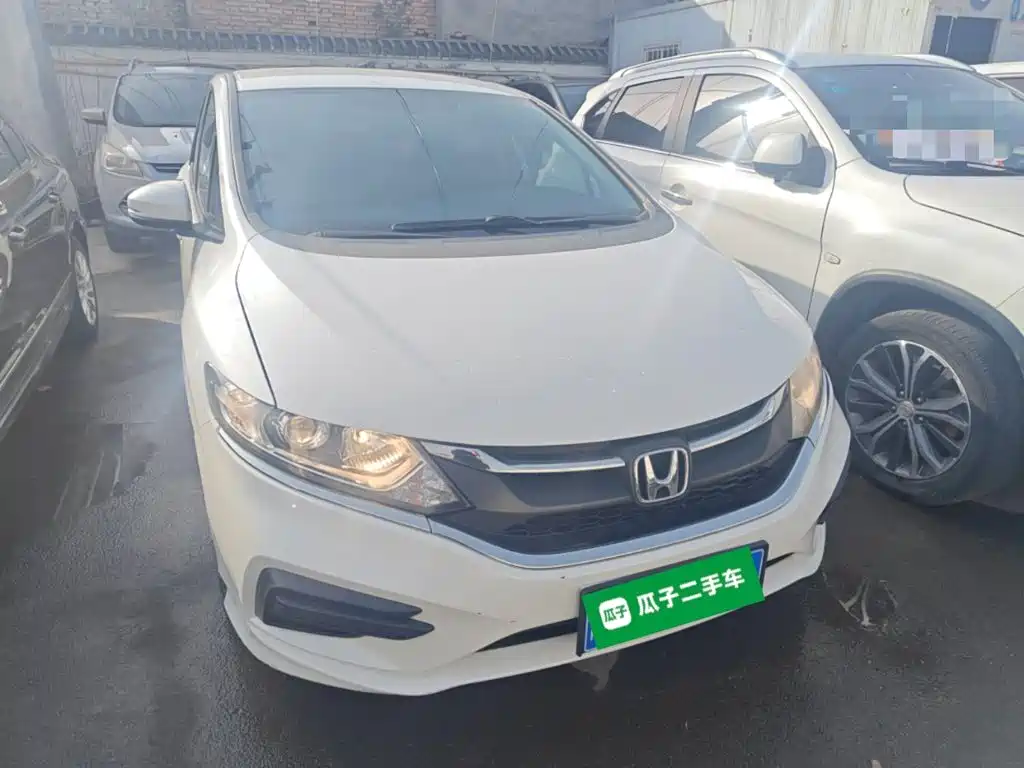 Jade 1.8 L Auto Classic 5-seat