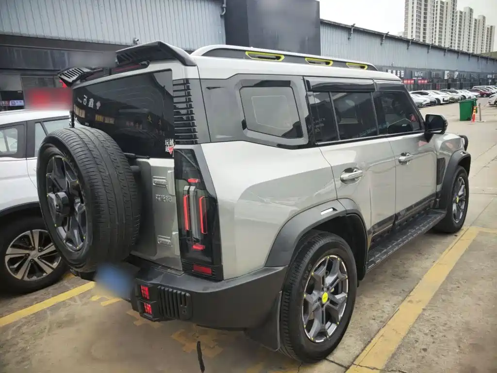 Jetour Traveller 2.0 T 4 WD Cross PRO