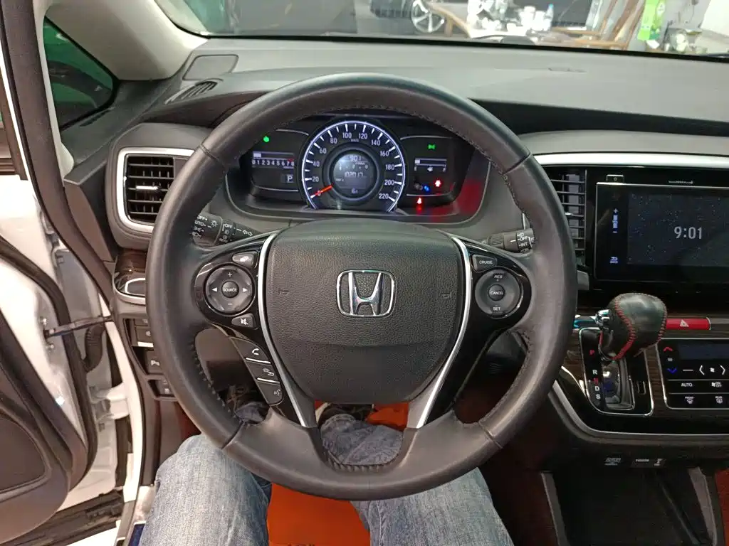 Odyssey 2.4 L Smart Enjoyment