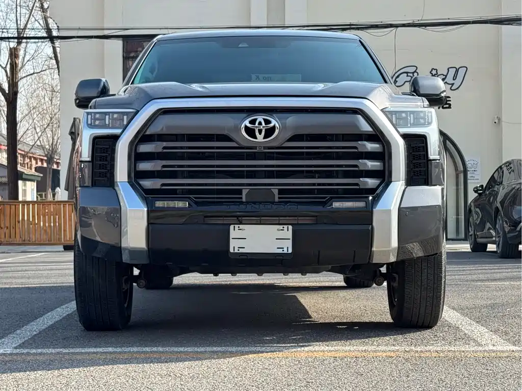 Tundra 坦途 2022款 3.5 T 加规版
