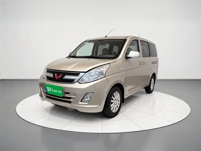 Wuling Rongguang V 五菱荣光V 2019款 1.5 L标准型国VI LAR