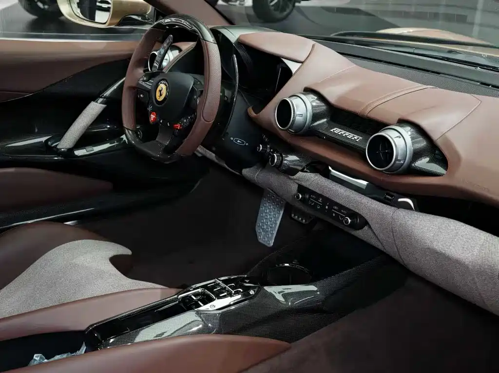 Ferrari 812 Competizione one-off Custom
