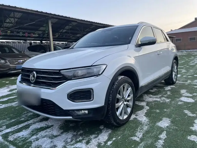 Volkswagen T-ROC 230 TSI DSG 2 WD Progressive CN-V