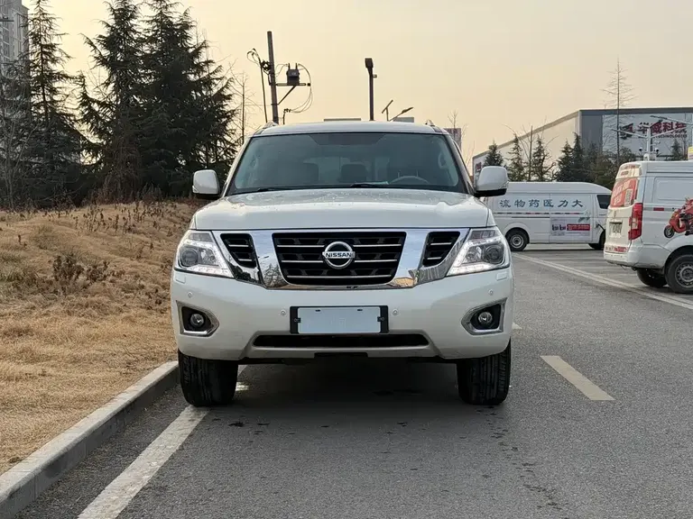 Nissan Patrol 4.0 L Middle East