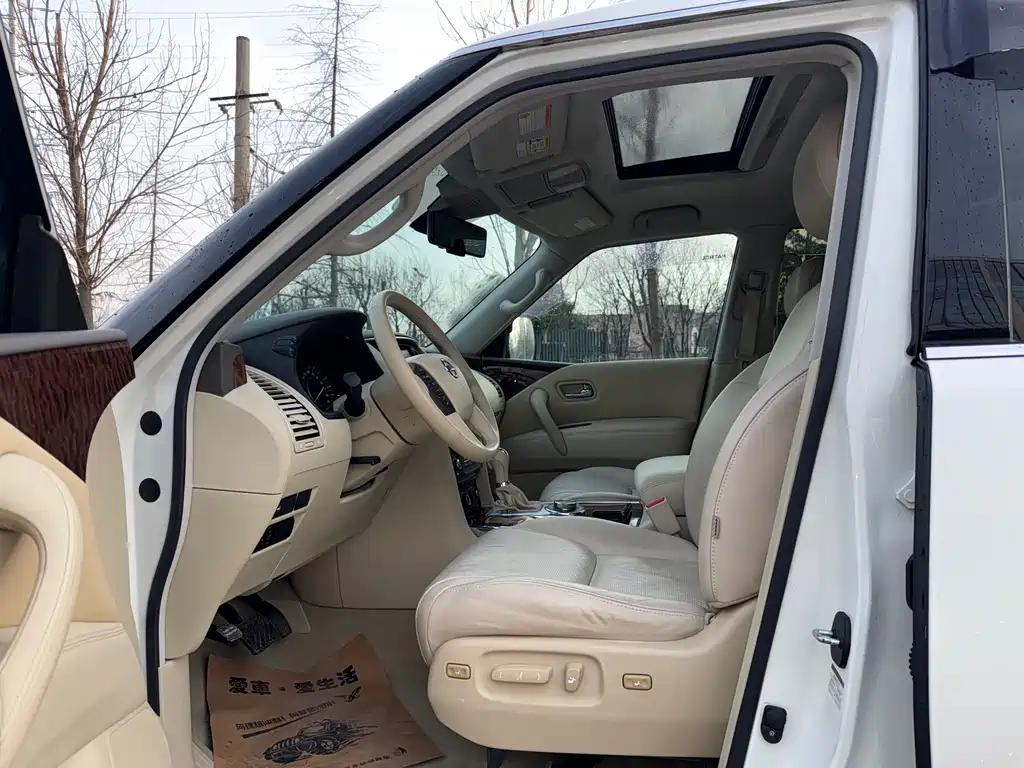 Patrol 4.0 L Middle East