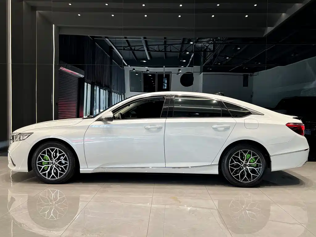 Inspire 260 TURBO Elegant CN-V