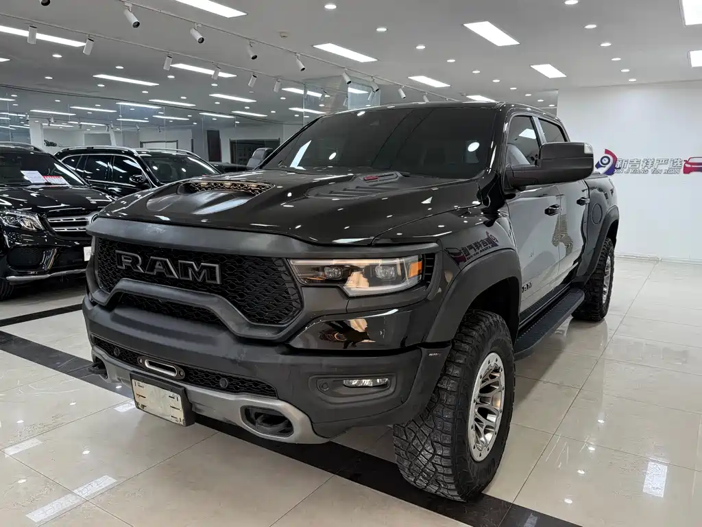 RAM Trucks 6.2 T US Spec