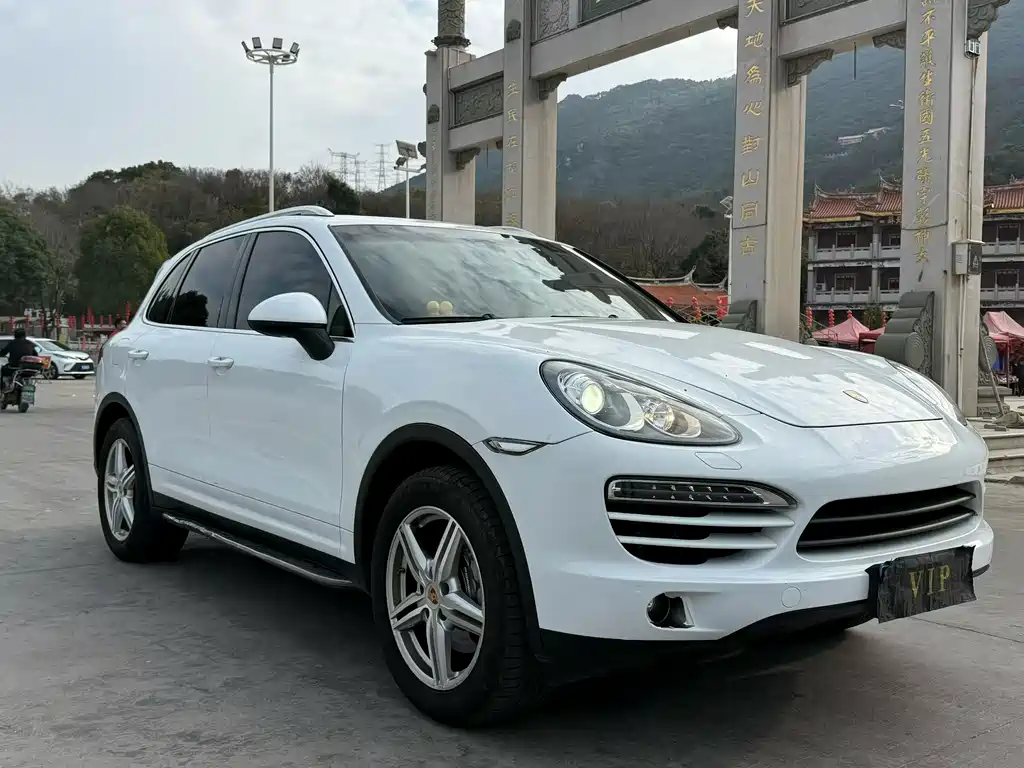 Cayenne Cayenne 3.0 T US Spec