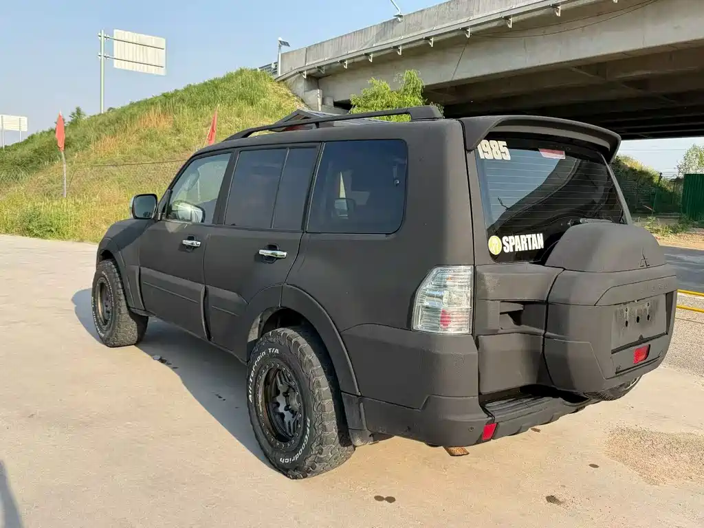 Pajero (Import) 3.8 L Auto
