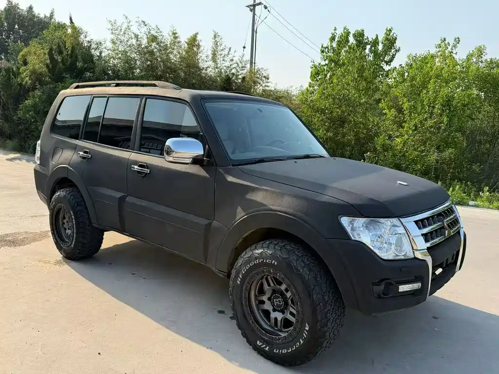 Pajero (Import) 3.8 L Auto