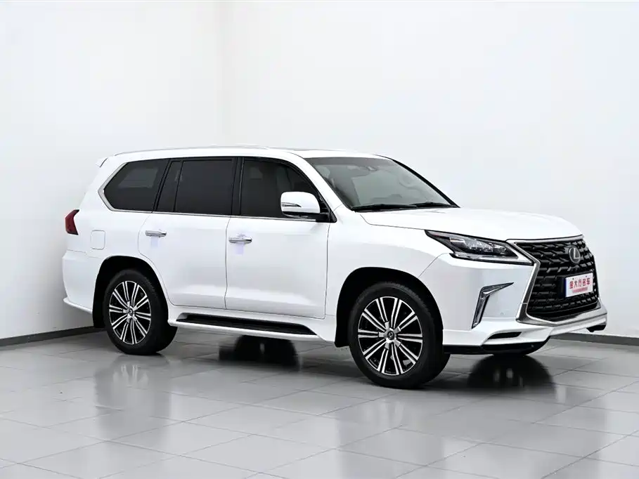 Lexus LX 570 Canada Spec