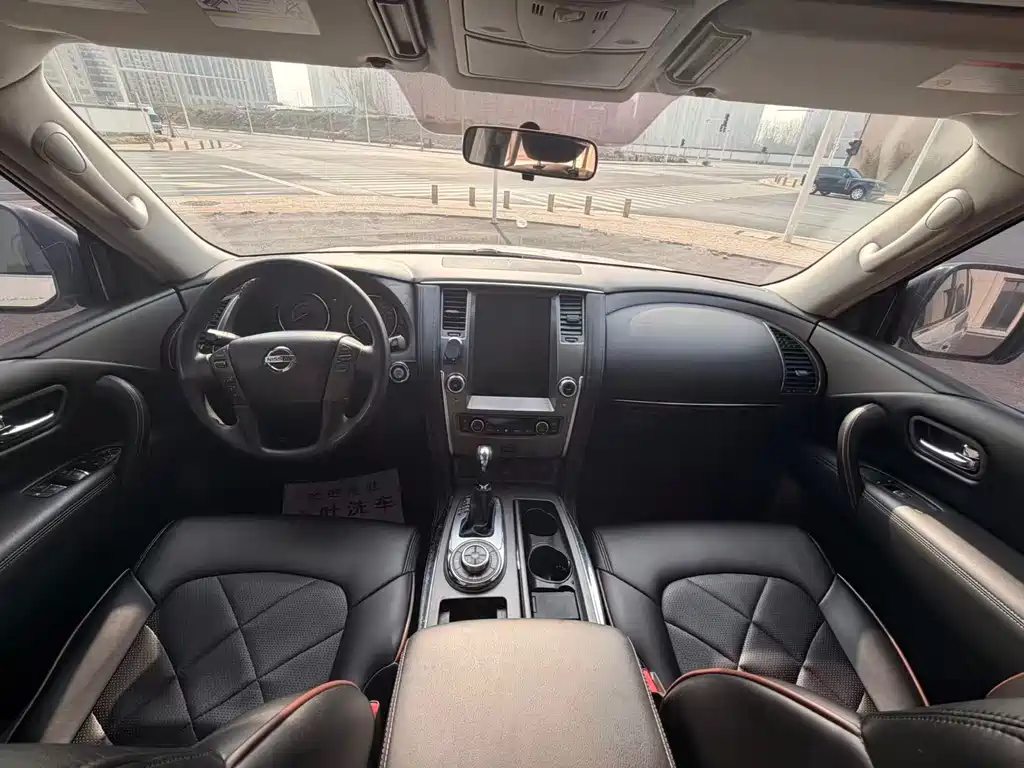 Patrol 4.0 L Middle East