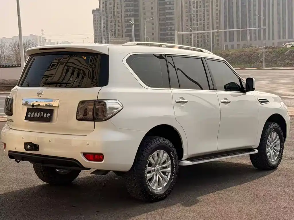 Patrol 4.0 L Middle East