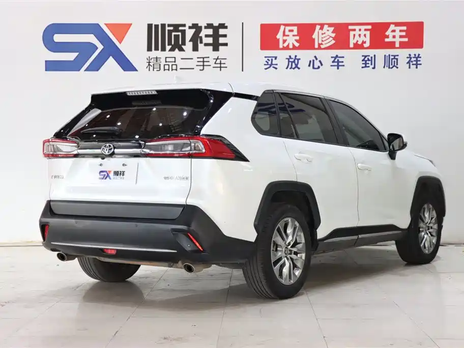 Wildlander 2.0 L CVT 2 WD Luxury