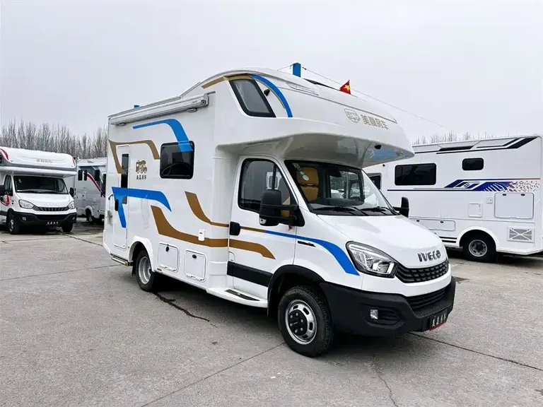 IVECO Daily 依维柯欧胜C型房车 2025款 3.0 T 自动