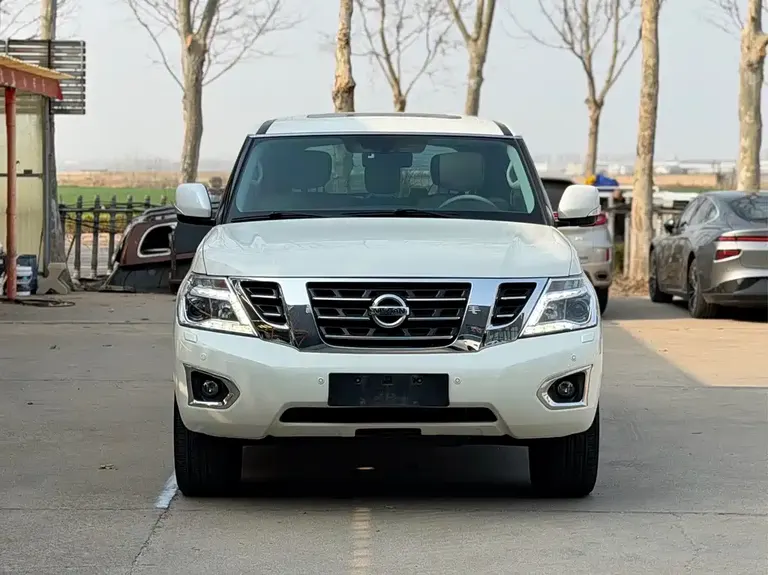 Nissan Patrol 4.0 L Middle East