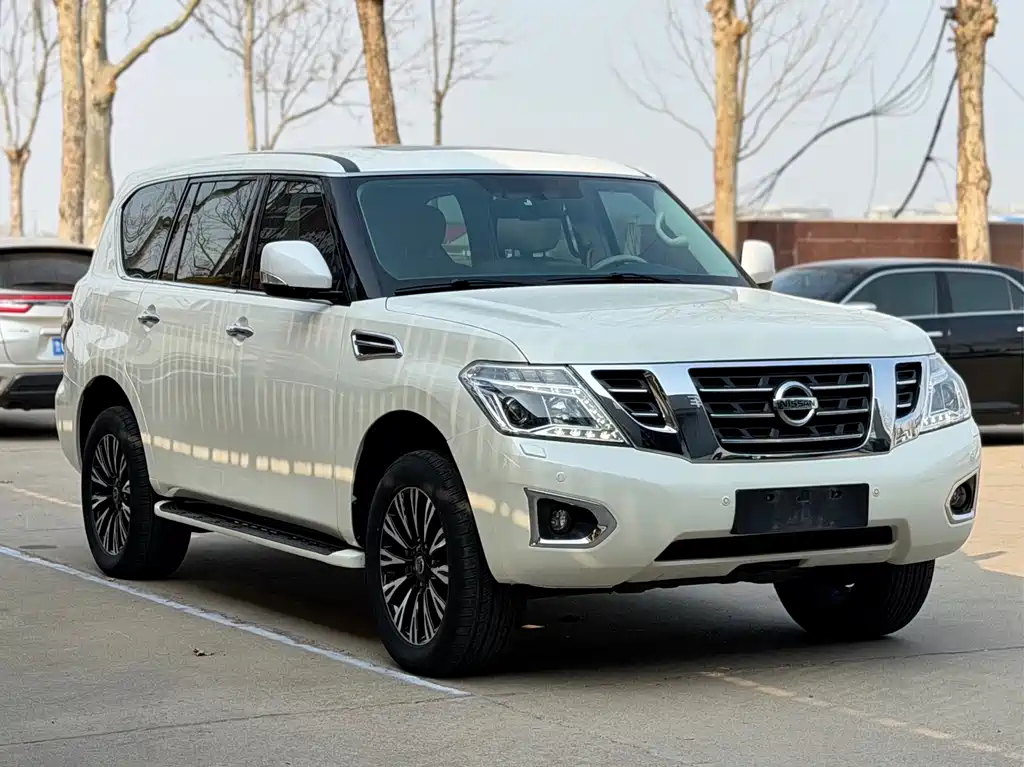 Patrol 4.0 L Middle East
