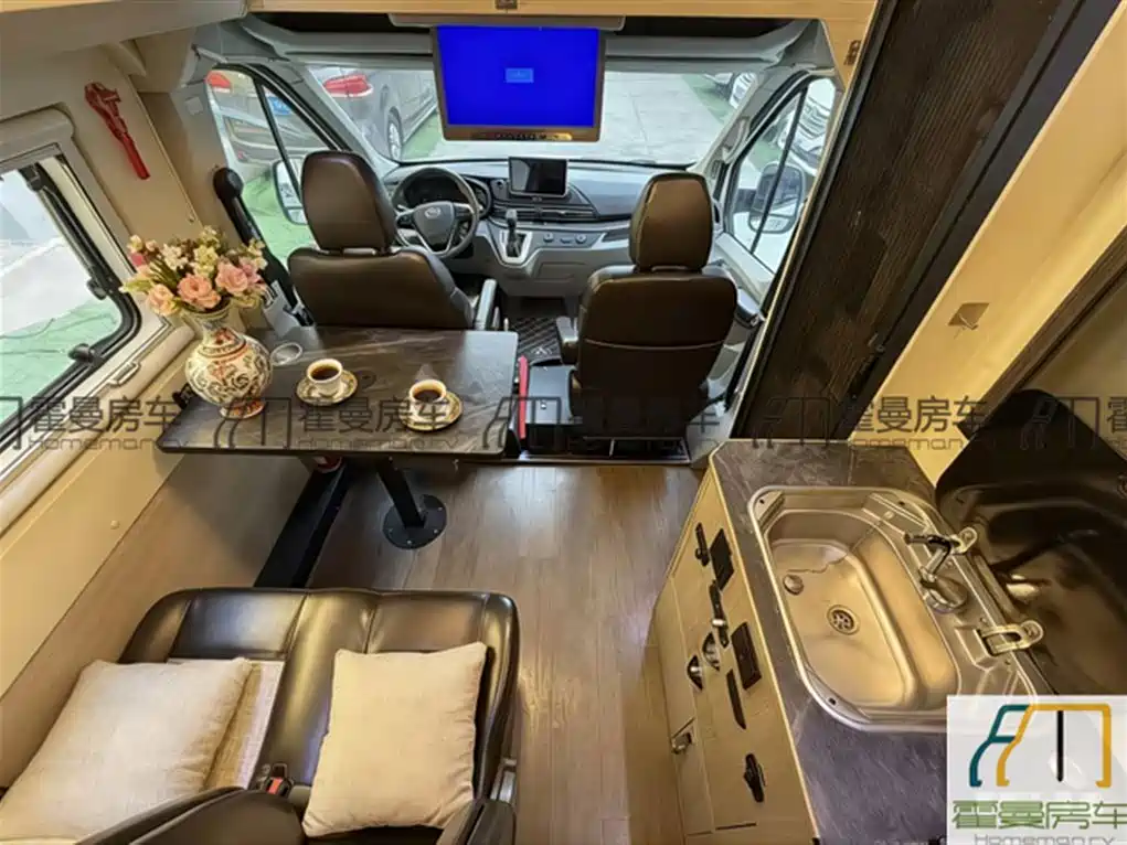 Maxus V90 RV 上汽大通MAXUS V90 C型房车 2020款 2.0 T 柴油版