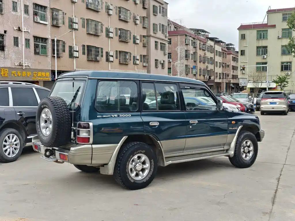 Pajero (Import) 帕杰罗(进口) V33 1996款 3.0 L 自动
