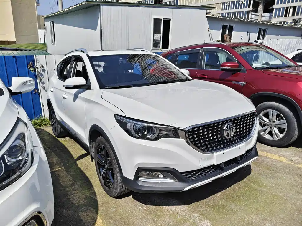 MG ZS 1.5 L Auto Premium Internet CN-V