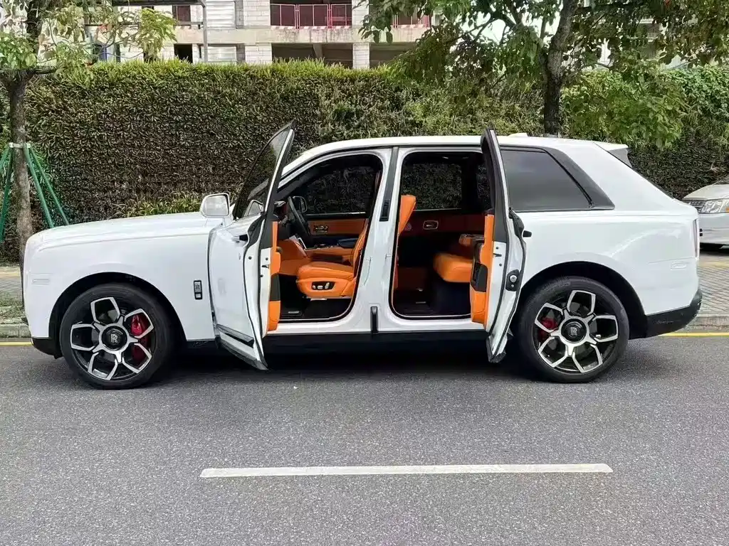 Cullinan 4-seat