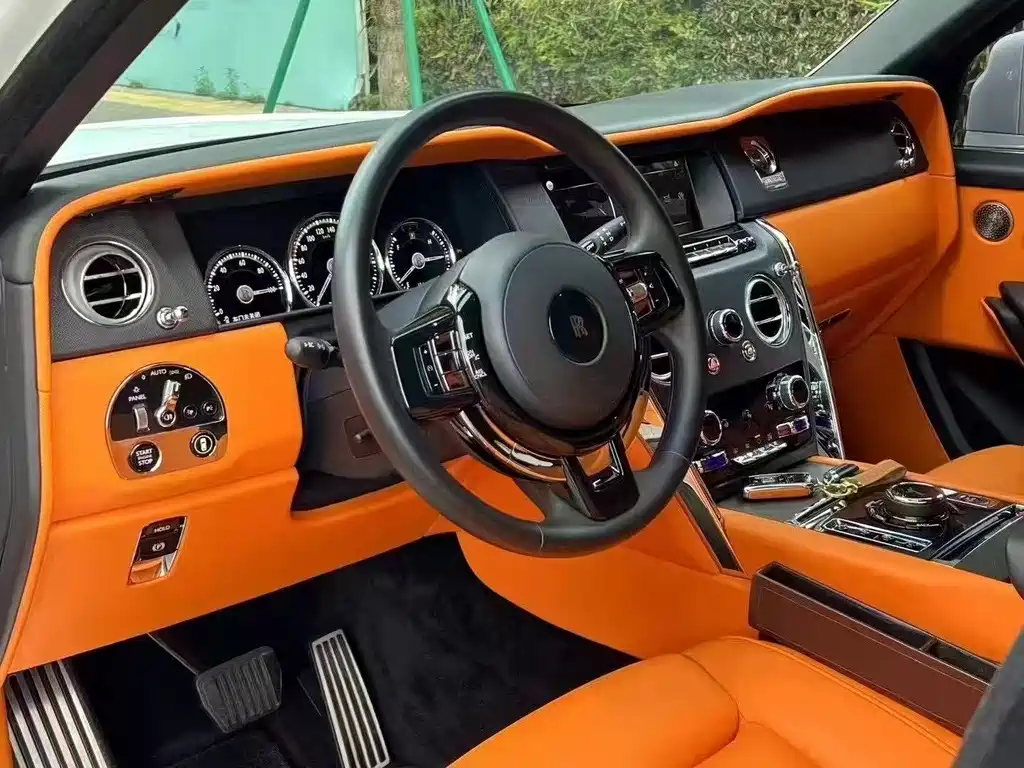 Cullinan 4-seat