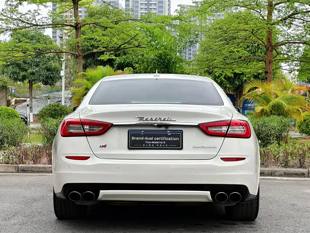 Quattroporte 3.0 T 4 WD US Spec
