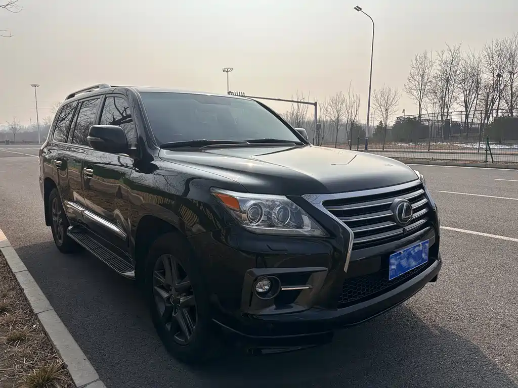 Lexus LX LX570 Middle East