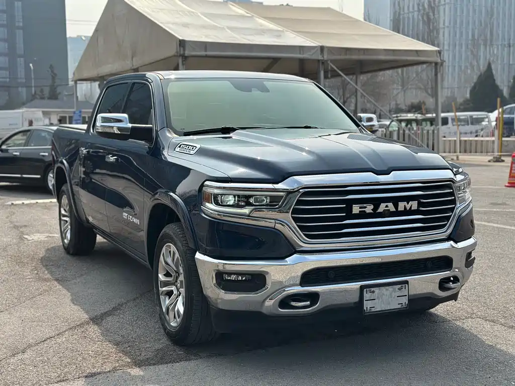 RAM Trucks RAM Trucks 2020款 5.7 L 美规版