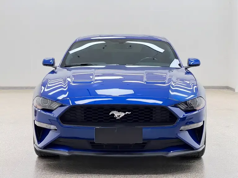 Ford Mustang 2.3 T US Spec