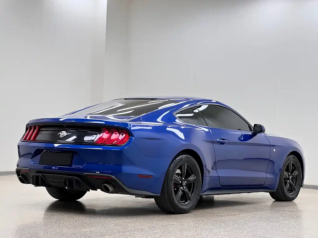 Mustang 2.3 T US Spec