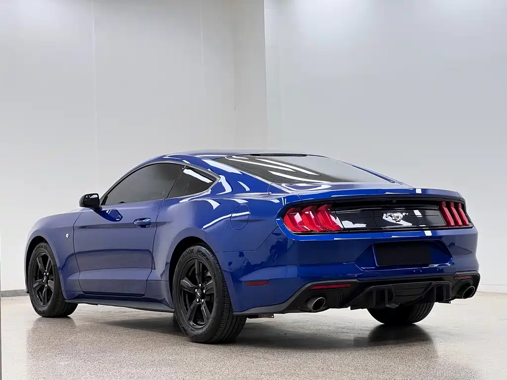 Mustang 2.3 T US Spec